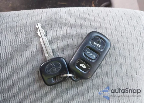 2002 Toyota Camry Le from USA, damaged, VIN 4T1BE32K22U010806